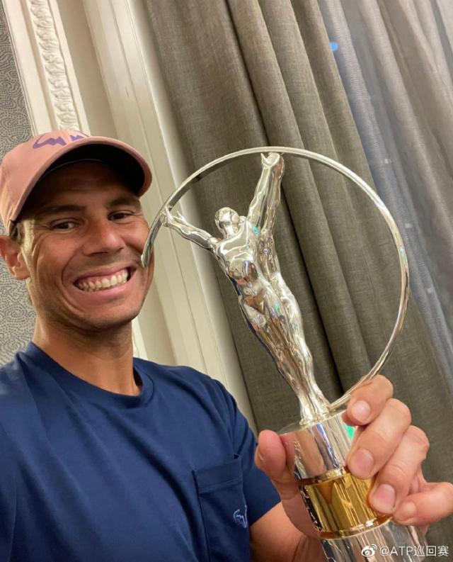 b体育-纳达尔大坂分获男女最佳 网球缘何受劳伦斯青睐？